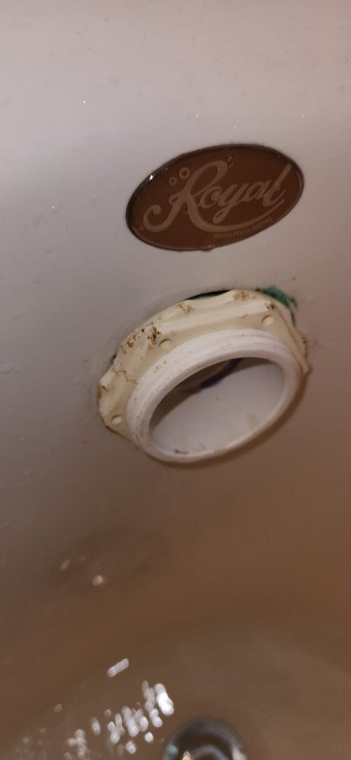 Buckling Floor, No Visible Moisture: Slow Leak Detected by Meter Test on Chessington Dr, Land O' Lakes, FL 34638