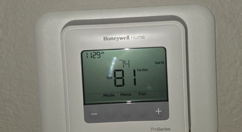 Thermostat Installation in Spring Hill, FL, photo 1