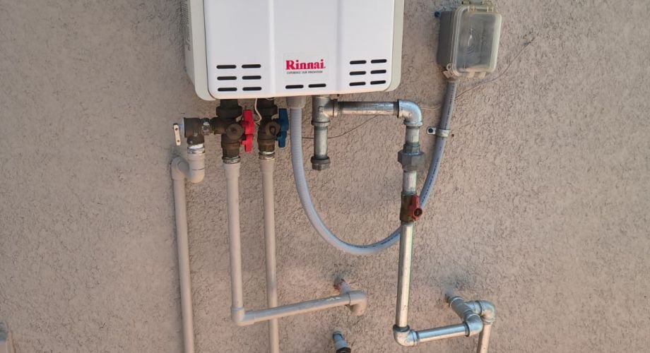 Tankless Water Heater Service in Apollo Beach, FL, photo 1